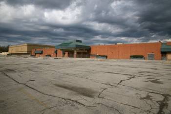 Lexington Mall, photographed November 4, 2009 by David Perry | Herald-Leader staff Lexington Mall, photographed November 4, 2009 by David Perry | Herald-Leader staff